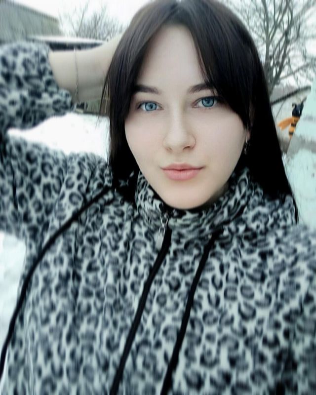 aly_antonyan_ в LOOKY. . вспомни самый первый...