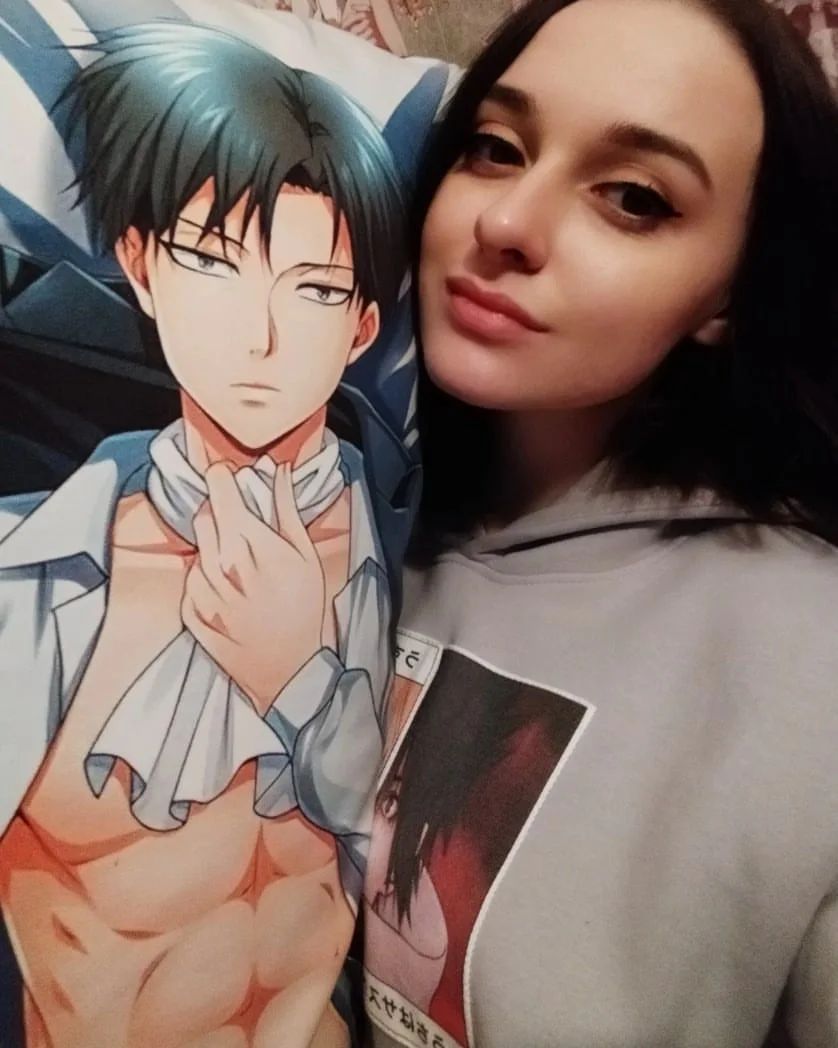 alexyuehua в LOOKY. . а ой