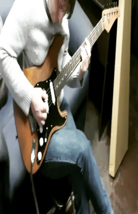 guitaroff.ru в LOOKY. #gibson,#электрогитара,#басгитара,#струны,#струныдуши,#рок,#хардрок,#металл,#ария,#мастер,#ремонтгитар,#карантин,#самоизоляция,#fender,#telecaster,#stratocaster,#lespaul,#handmade,#работакипит,#бридж,#москва,#гитарасвоимируками,#гитарнаямастерская,#гитарныймастер,#гитараснуля,#гитарнаямастерская,#авангард,#elvis,#струны,#ладыдлягитары. Вот и купили, гитару...