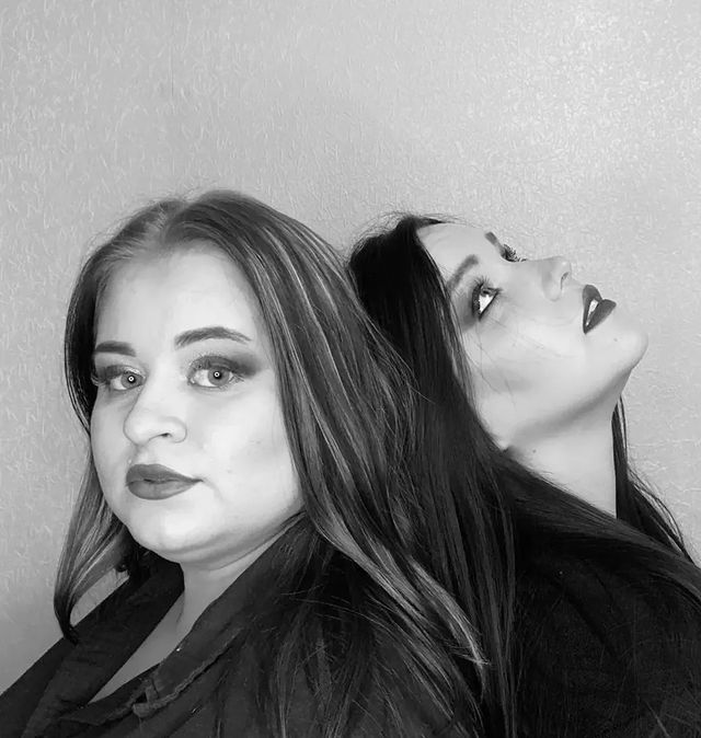 nicktashabane в LOOKY. #black-white#friends#photo#black-whitephoto#girls#instagram#покаработаетинстаграм#словаблагодарности#дружба#подруга#спасибозапрекрасныйдень. Я сейчас думаю о теб...