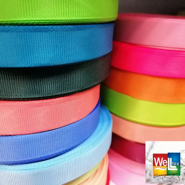 welltex_ekaterinburg в LOOKY. #веллтекс,#вседляшвейноймастерской,#ателье,#ткани,#тканиотметра,#твойвеллтекс,#шьюсама,#умеюшить,#любовькшитью,#шьюназаказ,#шьюсама,#швея,#портной,#швейноеоборудование,#молнии,#нитки,#инстадрузья,#индивидуальныйпошиводежды,#одежда,#ткань,#веллтекс_оборудование,#веллтекс_ткани,#веллтекс_фурнитура,#екатеринбург. Репсовая лента в асс...