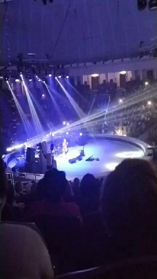 ulamokr в LOOKY. . Лиричный песни