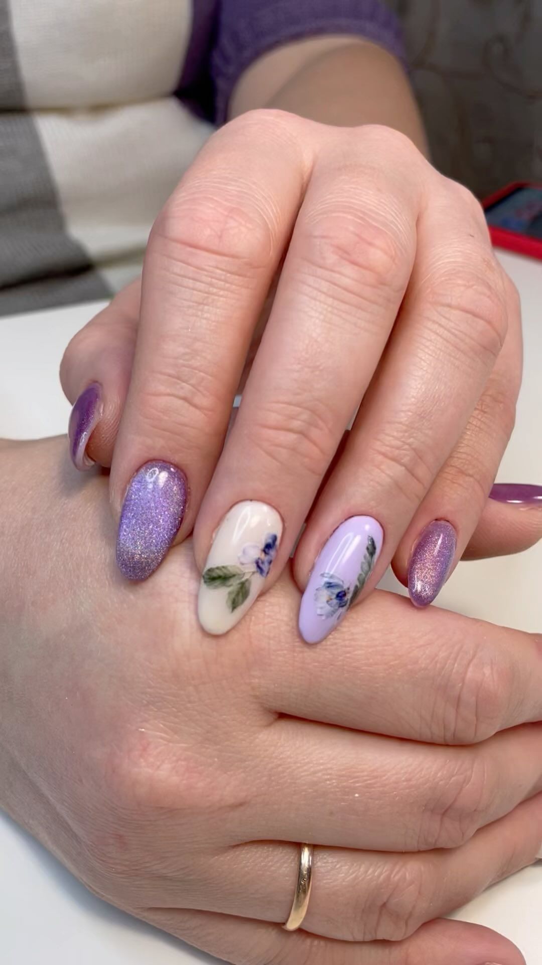 elenabris_nails в LOOKY. #аппаратныйманикюрмосква,#лиловыйдизайн,#лиловыеногти,#весеннийманикюр,#весеннийдизайнногтей. 💜Лиловая весна💜 ап...