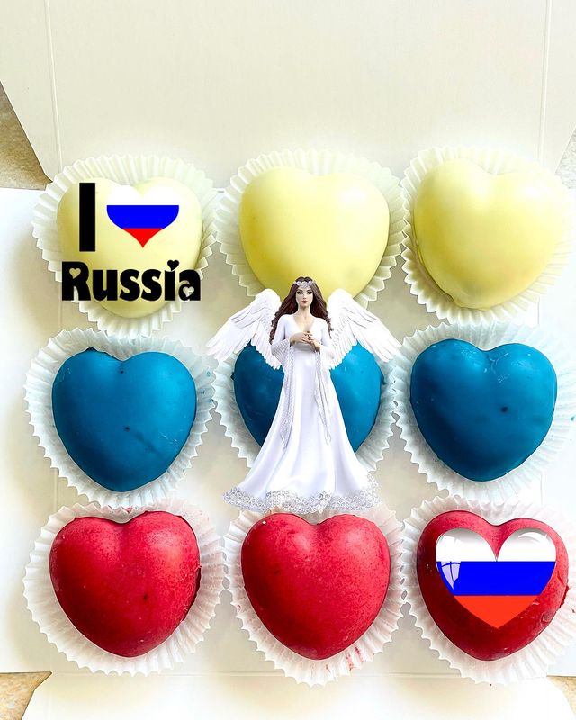 olesia_cake_spb в LOOKY. #занаших,#своихнебросаем,#zov,#zanashih,#противнато,#againstnato,#natofascists,#russiansdontkneel,#русскиенаколениневстают. Флешмоб «Своих не бр...