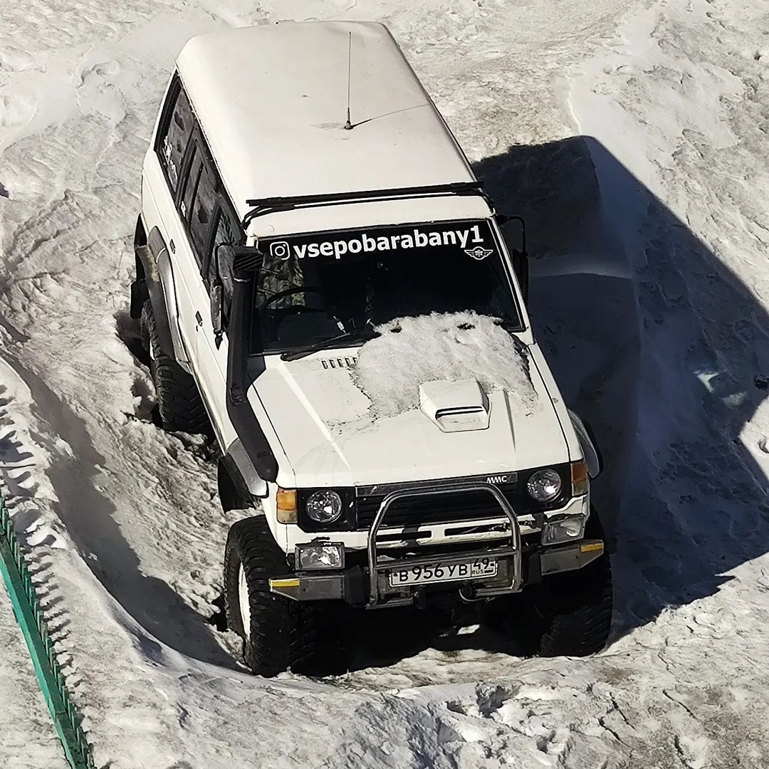 vsepobarabany1 in LOOKY. #mitsubishipajero1. Почти оттаял уже мой...