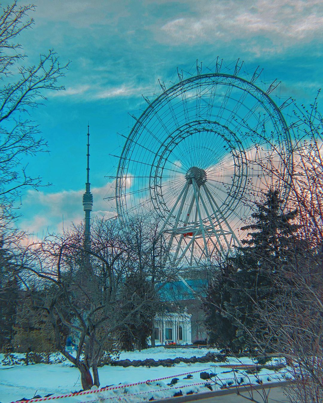 kondrashova_photography в LOOKY — Очень жду открытия колеса) из окна тоже наблюдаю, но решила 
