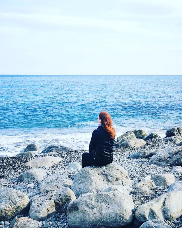 hellen1994 в LOOKY. #море,#крым,#любовь,#ялта,#набережная,#счастье,#красиво,#жизньпрекрасна,#яркиекраски,#яркиекадры,#жизньвкайф,#краскивесны,#ялюблюжизнь,#солнце,#life,#foto,#russia,#снятонаhuawei,#huaweiP30pro,#черноеморе. Сегодня последний де...