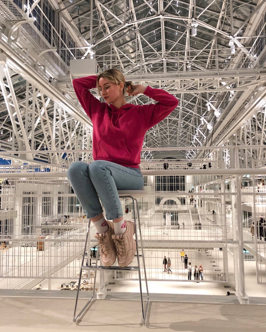 nika_vernykh в LOOKY — Мы боимся того, что ждёт нас впереди, но цепляеться за прошл