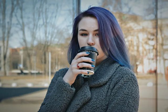 violet_mojito в LOOKY. #amirchik#амирчик#прочь#весна2022#spring2022#springmood#lonelyday#прогулка#солнышко#sunnydays☀️,#cutee#goodday#emogirl#notformal#неформал. Ты знаешь, улетаю пр...
