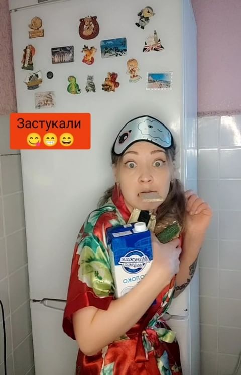 poems_with_love_ в LOOKY. #скороновыйстих,#финал,#юмор,#весело,#смех,#funny,#неделя,#poetry. 🥖🍫🥛Застукали🍞🧀�...