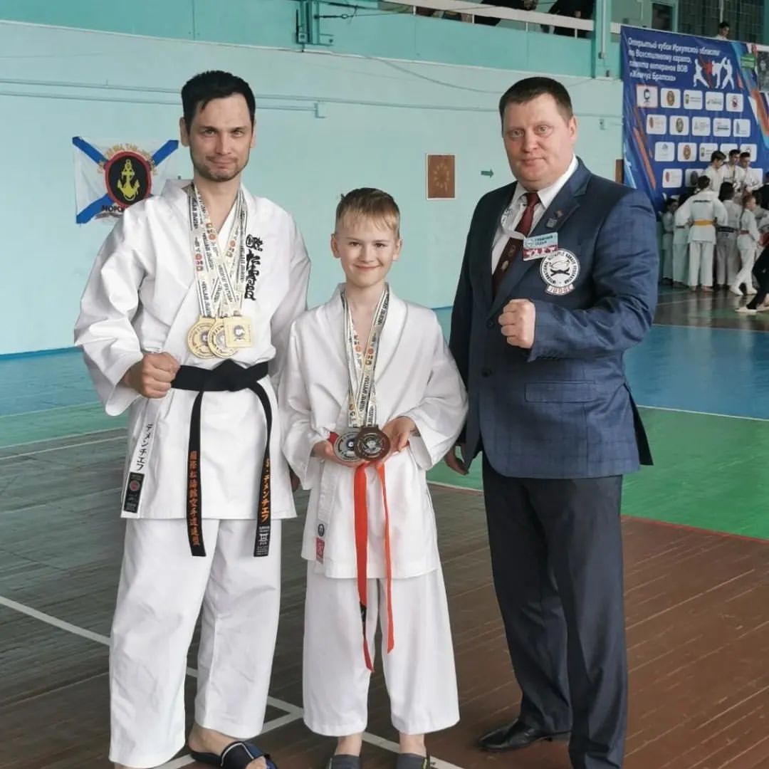 sergey_rf38 in LOOKY. . Выступили с сыном на...