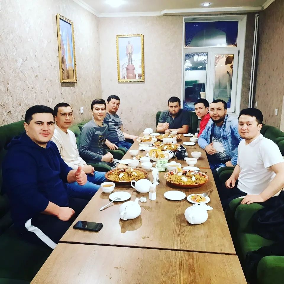 _javohir_101_ в LOOKY. . Iftorlik