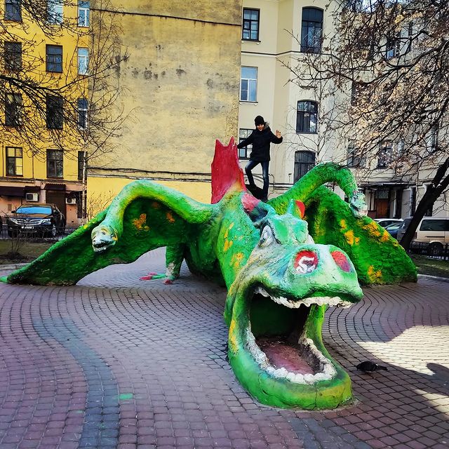 julrum в LOOKY. #мойлюбимыйгород,#василеостровская. Приручить дракона, ч...