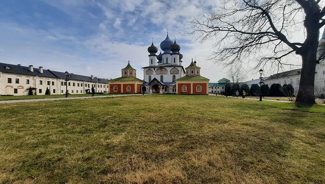 leith_pointman92 в LOOKY. #тихвин,#тихвинскиймонастырь,#поездка. Тихвинский Богородич...