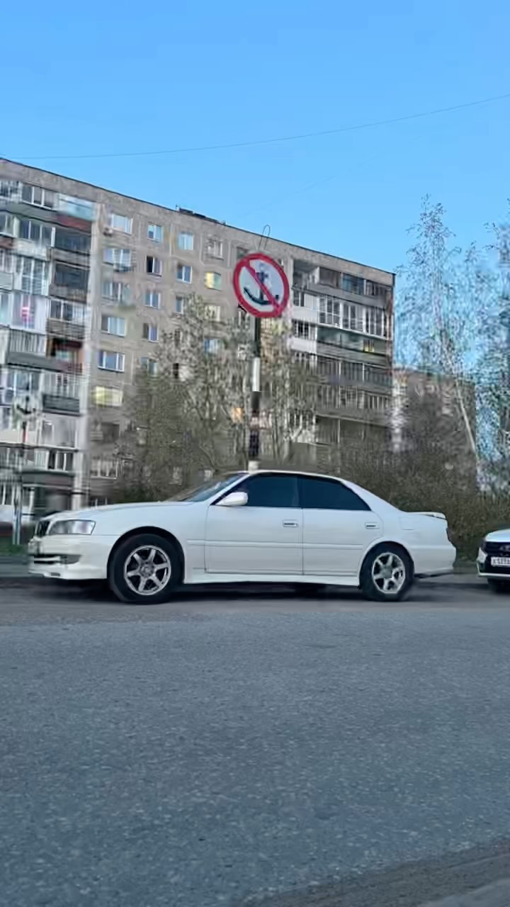 pstepanenko___95 in LOOKY. . null