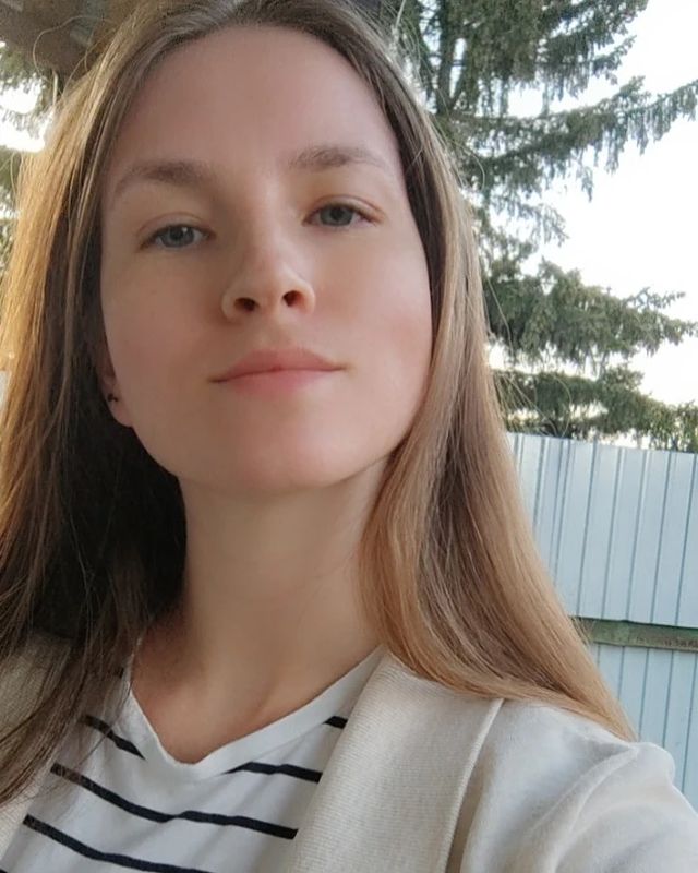alexandra.korolleva в LOOKY. . Ель сзади меня росла...