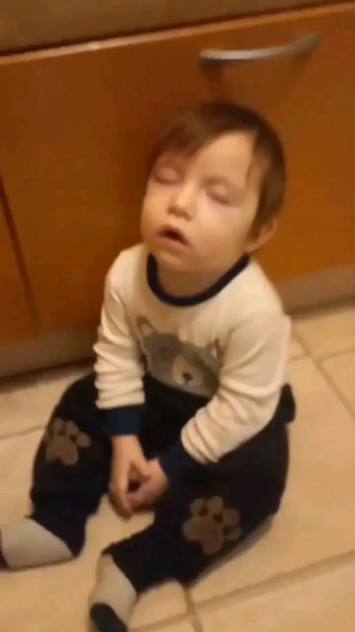 rain_irena в LOOKY. . Спать -это вообще чт...