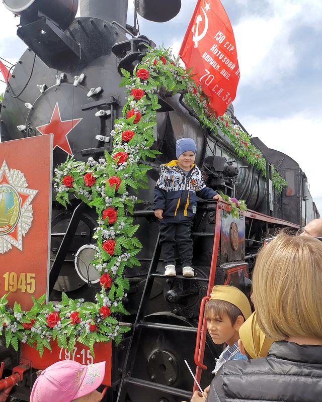 _kristina_zubova_ в LOOKY. #9мая🇷🇺,#день_победы🎆,#мой_сын_моя_душа🕊️,#моя_самая_большая_любовь,#я_и_представить_не_могла_что_можно_так_любить,#с_твоим_появлением_моя_жизнь_обрела_смысл,#спасибо_боженька_за_сына,#любить_не_налюбиться,#дышать_не_надышаться,#мое_сердце_отныне_и_навеки_с_тобой,#ты_лучшее_что_есть_в_моей_жизни,#и_больше_ничего_не_надо,#и_больше_ничего_не_важно,#мое_вселенское_счастье,#я_люблю_тебя. Мой мальчик 💙
•
•
•...