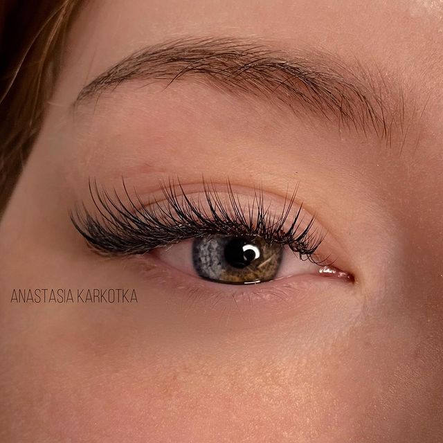 anastasia_karkot в LOOKY. #лучикиресницы,#лешмеи,#лисичканаращиваниересниц,#обьемноенаращивание,#3добьем,#пушкиннаращиваниересниц,#изгибм,#классиканаращиваниересниц,#ламинированиебровеи,#наращиваниересниц,#ресницы,#наращиваниеклассика,#реснички,#наращивание,#lashes,#ресницы2д,#lashmaker,#ищумодель,#2днаращиваниересниц,#lash,#ресницыклассика,#классика,#нарастиреснички,#наращиваниересницпитер,#свободныеокошки,#наращиваниересницспб,#ресницыспб. Невероятный цвет гла...