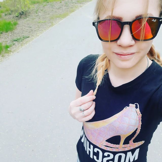 denisova_sandra08 в LOOKY. . 🐬💦💧💦🐬Я - Ох..ен...