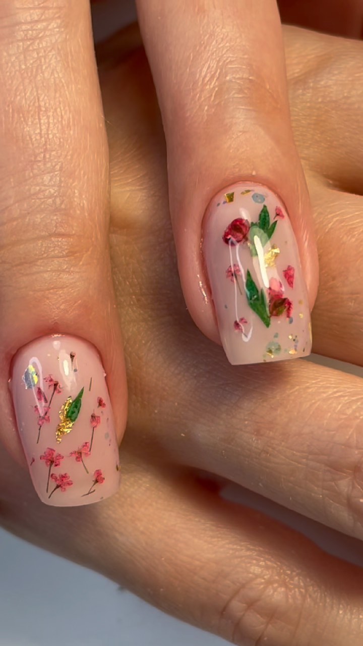 elenabris_nails в LOOKY. #аппаратныйманикюрмосквабеговая,#маникюрмосквабеговая,#летнийманикюр,#летнийманикюрчик💅,#квадратныеногти,#аквариумныйдизайн. Корал и сухоцветы 🥰...