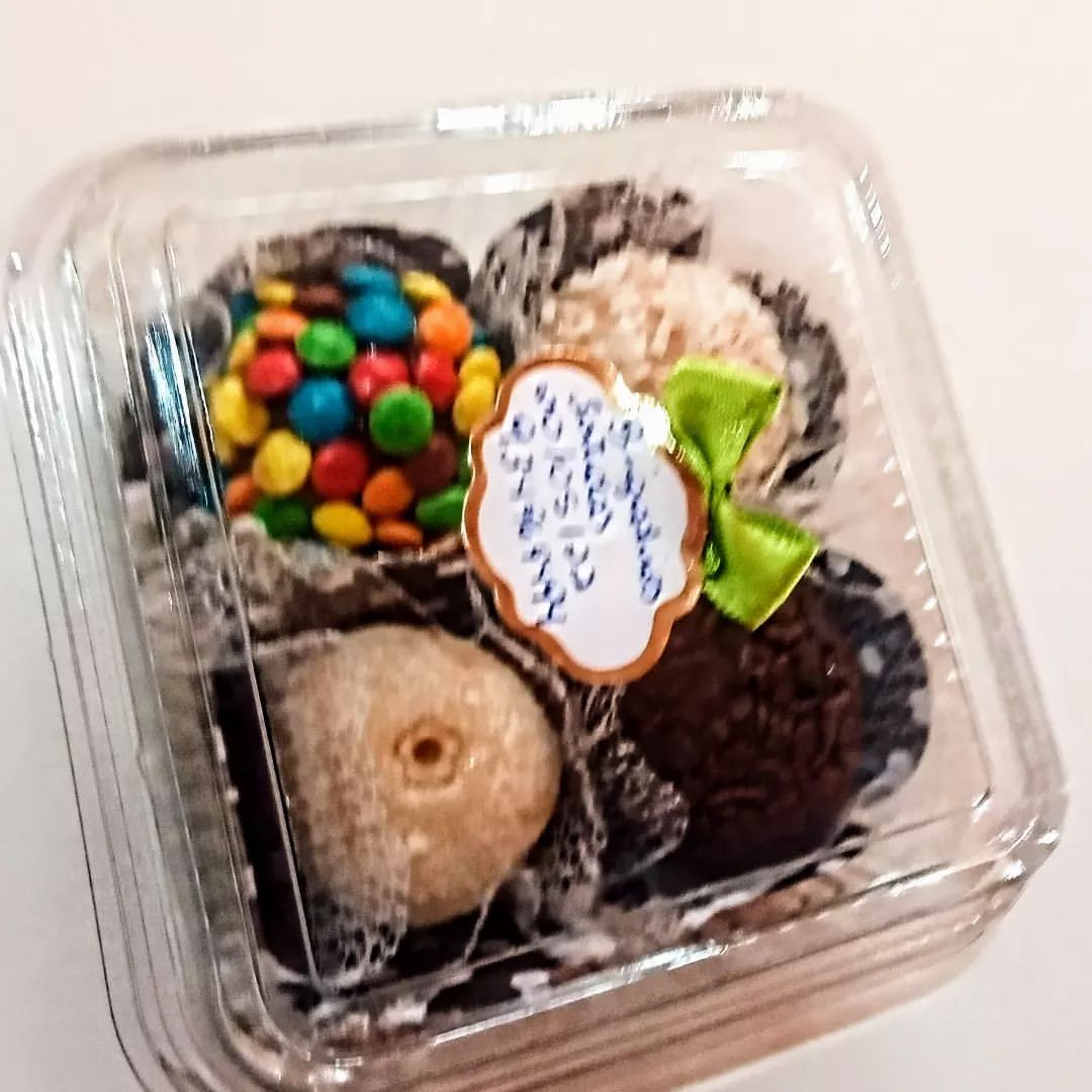 doces_helena_doces в LOOKY — Potinho da felicidade, brigadeiro ao leite 32%cacau, brigade