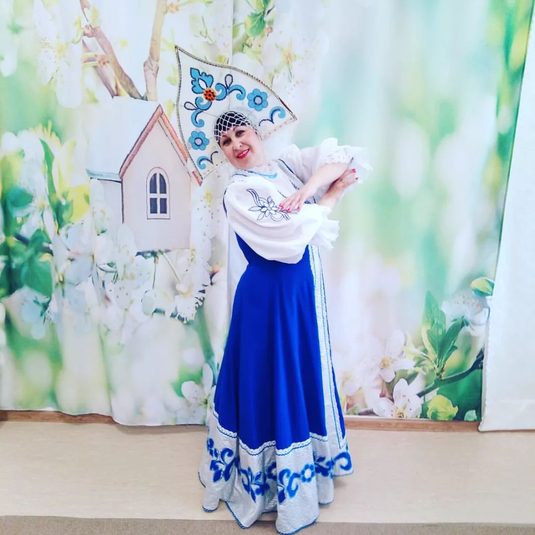 Русские красавицы))) Снова поем.