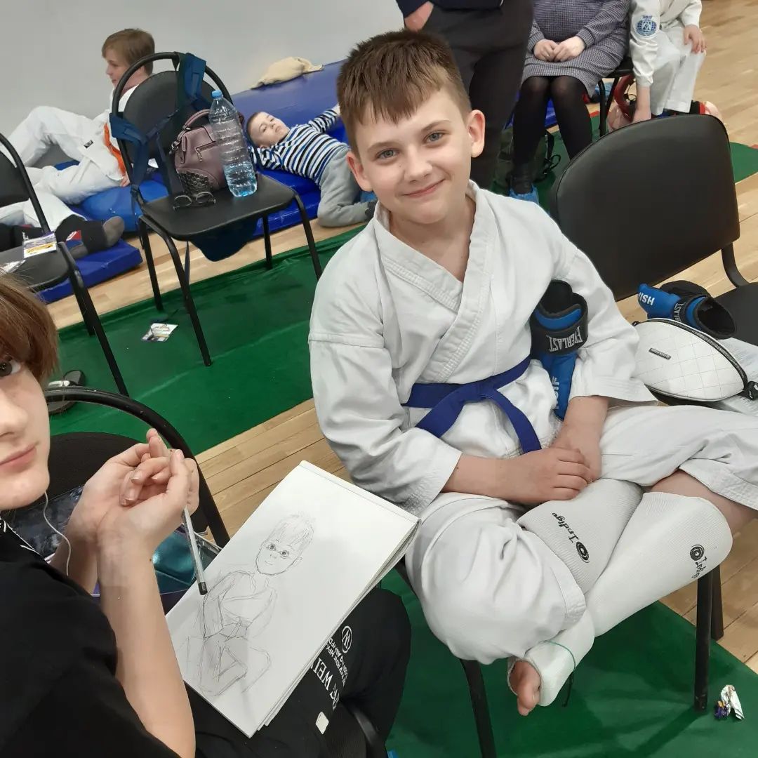 potapenko108 в LOOKY. . В ожидании  боя🤼‍♂️
