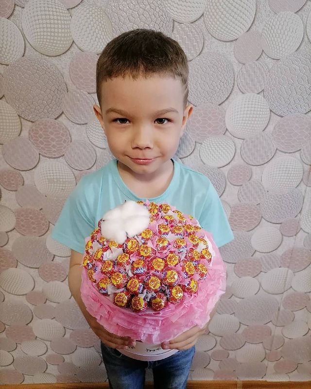 podarki_lyubimsm63 в LOOKY. #сладкиеподарки,#сладкийбукет,#подарокребенкусамара,#подаркидлялюбимыхсамара,#подаркислюбовьюсамара,#букетизчупсов. Сын у меня не очень ...