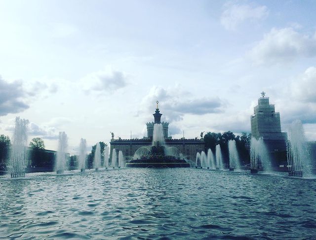 ceaseafire в LOOKY. #Fountain#Water#Relax#Park#Freedom#Nature#GoodVibes. #Fountain#Water#Rela...