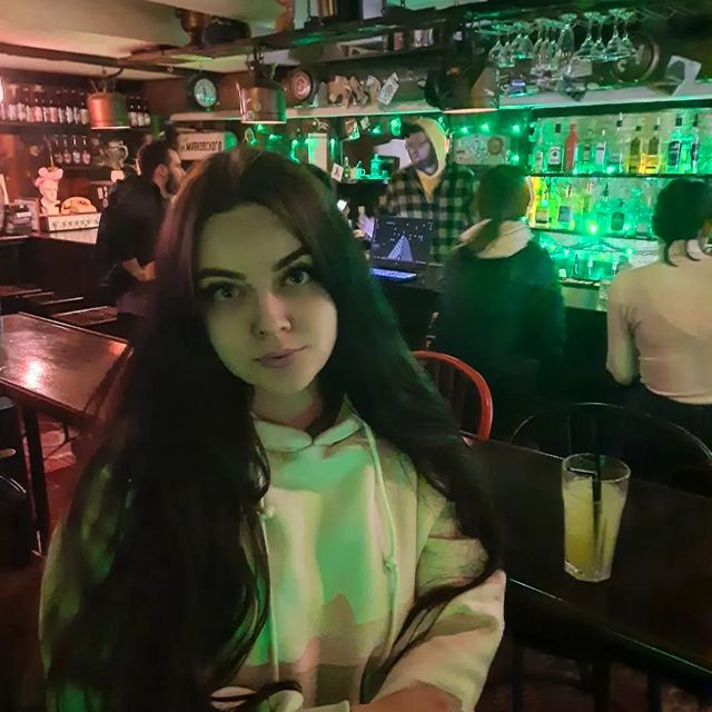 kari___karimova в LOOKY. . А из замужа обратно ...