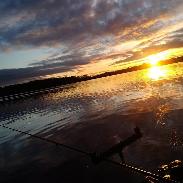 alexey_v_fishing в LOOKY. #волга#кострома#рыбалка#region44#kostromalife#лещ#язь#фото#природа#отдыхнаприроде#feeder#английскаядонка#nature#fish#fishing#alexey_v_fishing. Весенний сезон волжс...