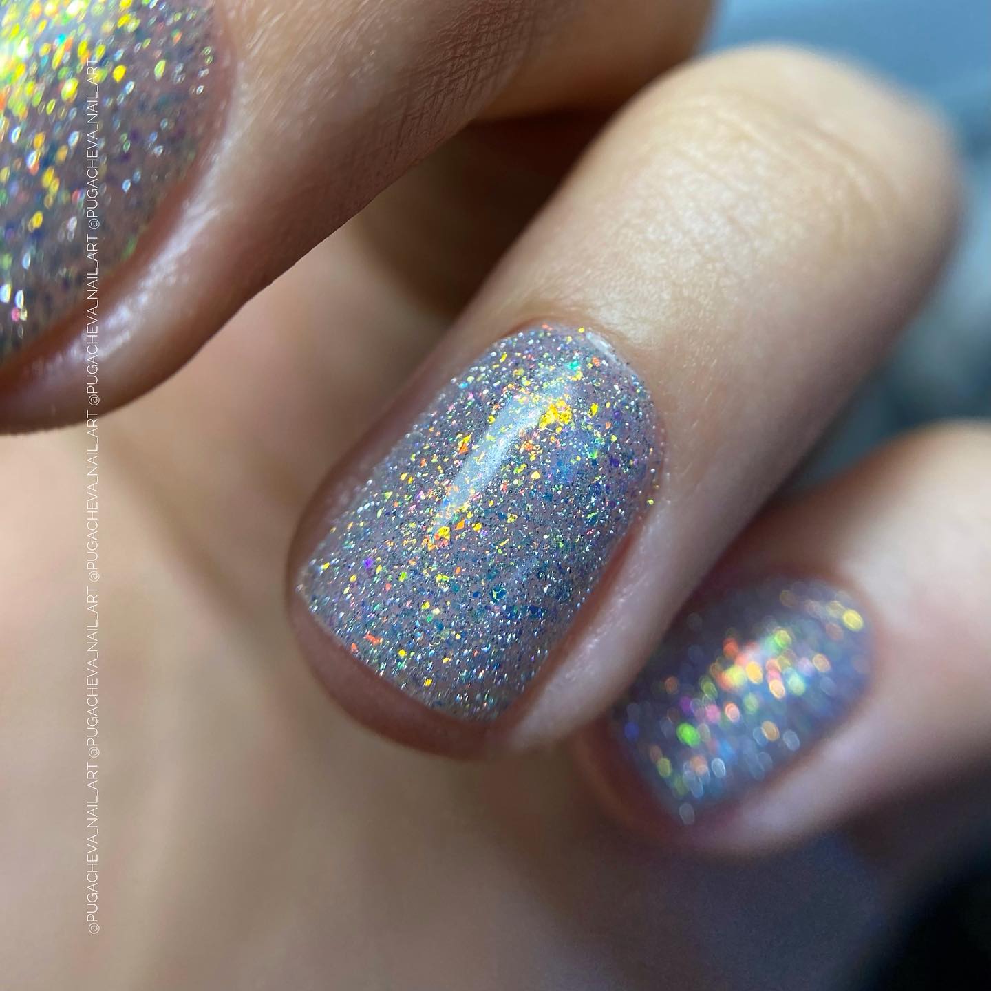 pugacheva_nail_art в LOOKY. #ручнаяроспись,#росписьногтей,#укреплениегелем,#укреплениеногтей,#покрытиегельлаком,#маникюр,#новомомосковск,#красотаспасетмир,#инкрустация,#инкрустацияногтей,#инкрустациястразами,#pugacheva_nail_art. Не чего особенного🤷...