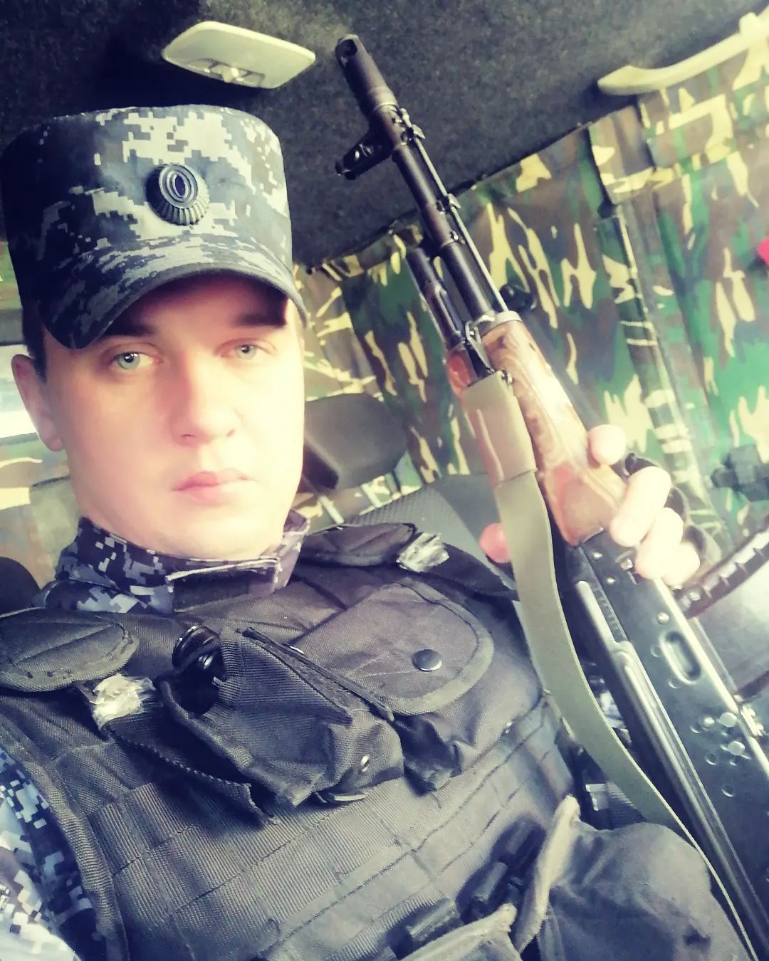 baznamin_949 в LOOKY. . null