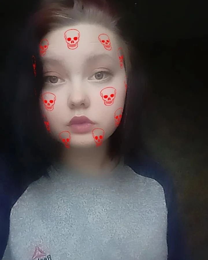 w.w_w_w.w.w в LOOKY — Она смешала колу, она смешала водку, она смешала секс, нарка