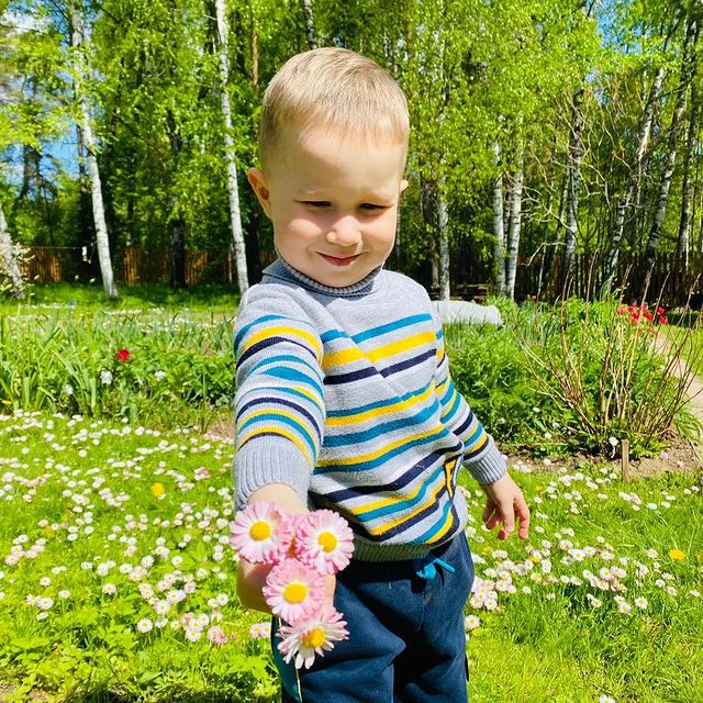 m.belevkin в LOOKY. . Поздравил бабушку и ...