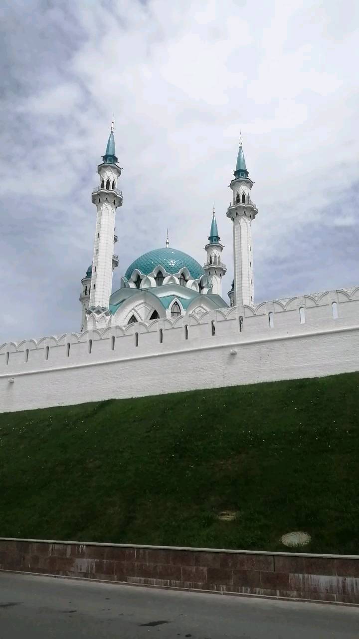 leysanchikairatovna в LOOKY. . Я не могла это не сн...