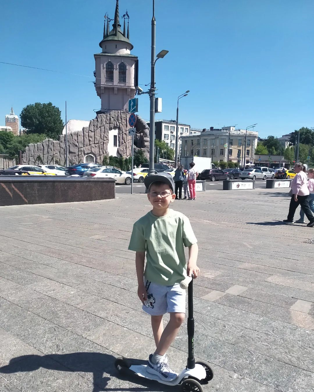  в LOOKY — публикация