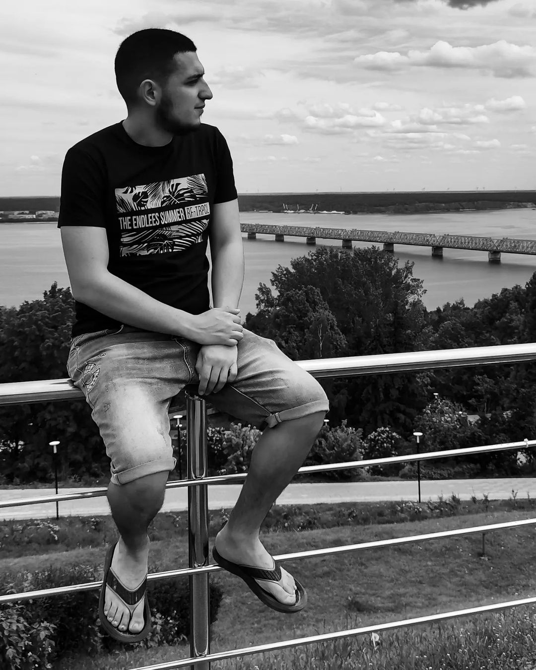 f.s.kz в LOOKY — Каждый день не может быть хорошим, но есть что-то хорошее в 