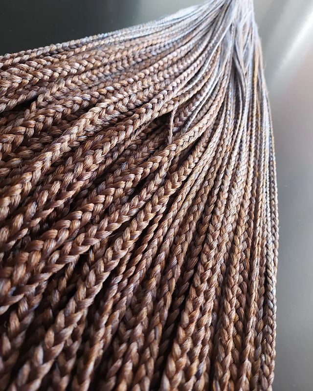 sindri_braids в LOOKY. #СПб,,#афроприческа,,#косы,,#sindribraids,,#декосы,,#секосы,,#декомплект,,#питервкосах,,#цветныекосы,,#секосы,,#секомплект,,#де,,#се,,#безфильтра,,#дреды,,#дедреды. Новый комплект 🐚

�...