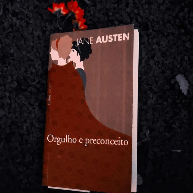 ⸸𝓛𝓸𝓻𝔂 ⸸ в LOOKY. . ✨Jane Austen✨
