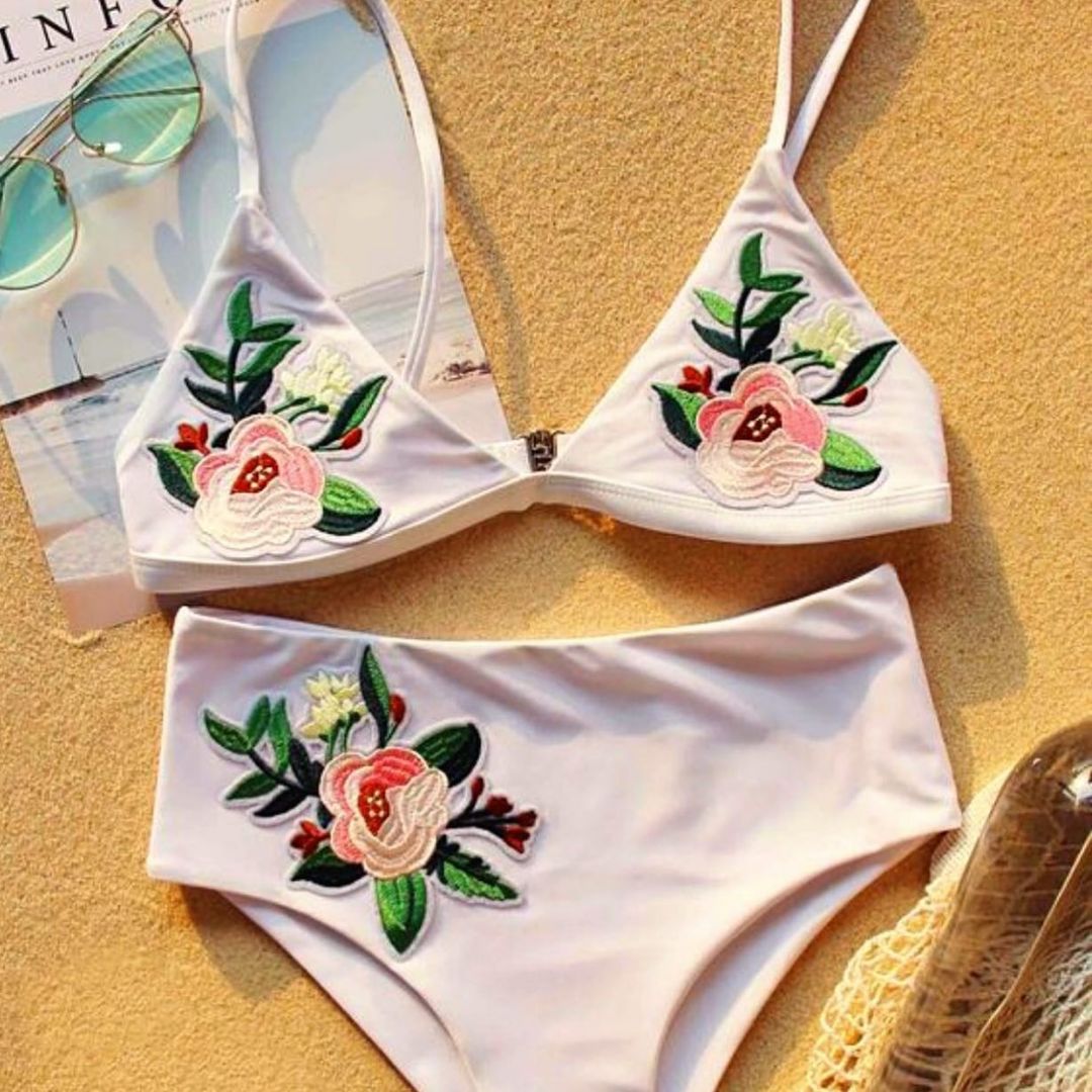 embro.ru in LOOKY. #вышивкаволгоград,#вышивканакупальнике,#лето,#пляжныйсезон,#летонаволге,#купальникиволгоград. Ну что? Открываем пл...