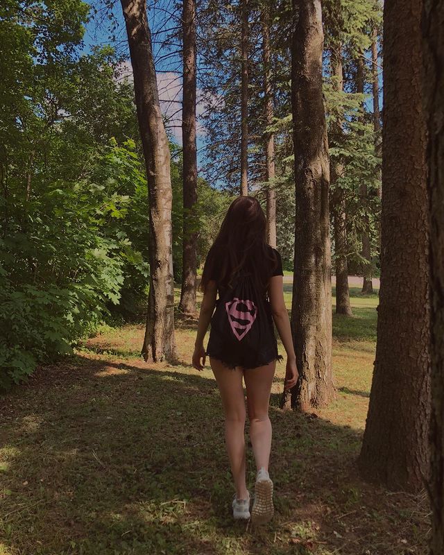 nikapryanik в LOOKY. . Л Е С 🔆

superMAMA ...
