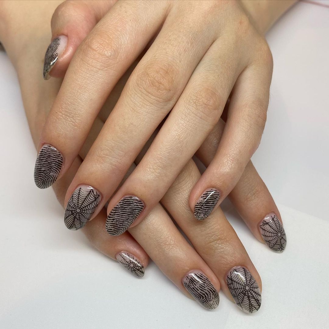 nailone.artista in LOOKY. . null
