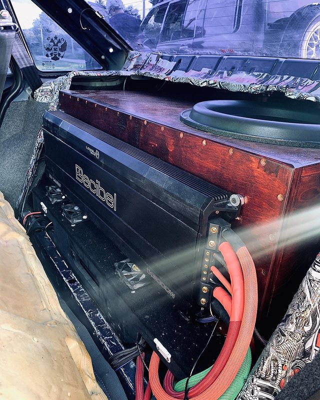 loud_czech в LOOKY. #автозвук,#басс,#музыка,#моноблок,#урал,#ural,#decibel,#bass,#music,#flex,#флекс. Новый конфиг, урал н...
