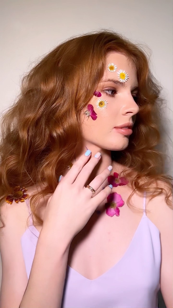 leodarmakeup в LOOKY. #макияжростов,#визажистростов,#вечерниймакияж,#вечерниймакияжростов,#праздничныймакияж,#праздничныймакияжростов,#прическиростов,#укладкиростов,#фотосессияростов,#фоторостов,#фотографростов,#выпускнойростов,#макияжнавыпускной,#макияжнавыпускнойростов. Фея 🌸☺️
@a_sarafano...