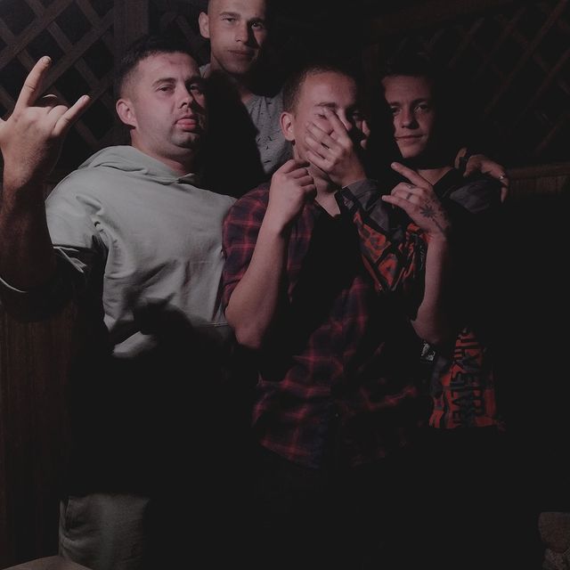 misha_volchik в LOOKY. . Сотни глаз и все на ...