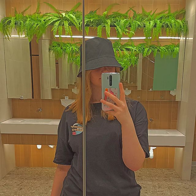 pesneva_d в LOOKY. . null