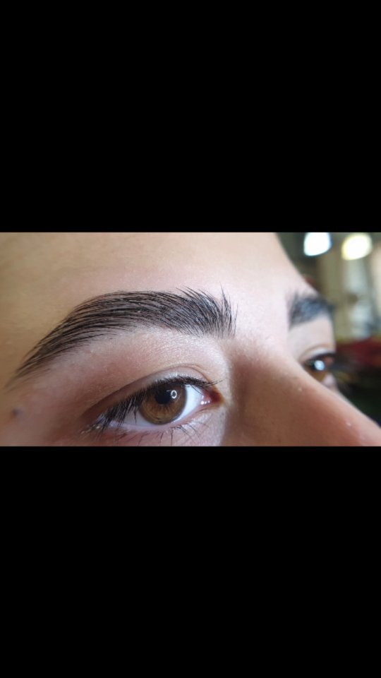 beauty_bar_by_nadi в LOOKY. #бровикраснодар,#коррекциябровейкраснодар,#ламинированиересницкраснодар. Коррекция бровей без...