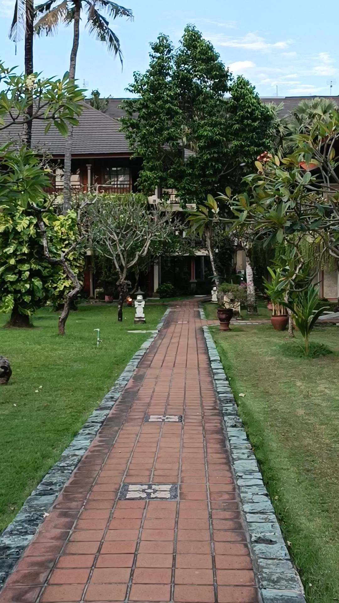 internetforis в LOOKY. #jayakartabaliresort,#jayakartabali. Территория отеля The...